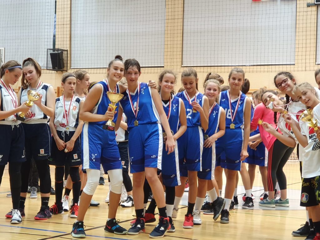 Održan je međunarodni turnir u košarci za djevojčice 2006, pod nazivom: Internacional girls basketball cup March Madness Matulji 2019